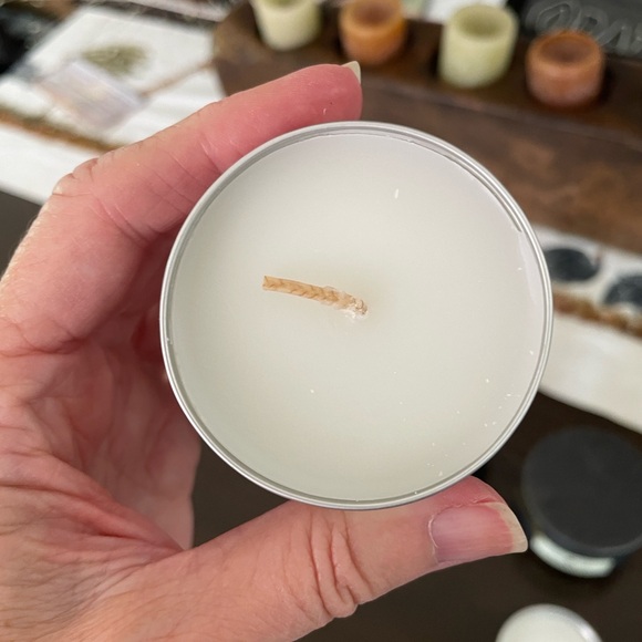 5 THUCASSI EXQUISITE NIB CANDLES - Picture 9 of 11